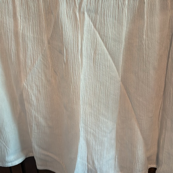 Ladies Blouse - Picture 3 of 7